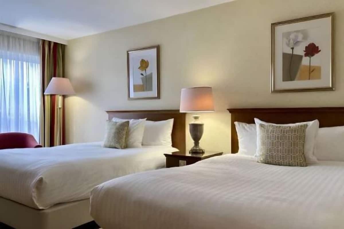 In-room safe, desk, laptop workspace, blackout drapes