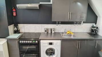 Leilighet | Eget kjøkken | Kjøleskap, mikrobølgeovn, ovn og kokeplater