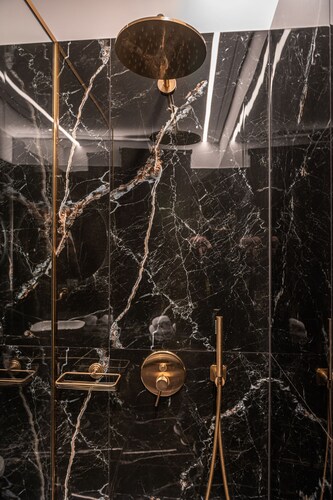 Silo Luxury Rooms