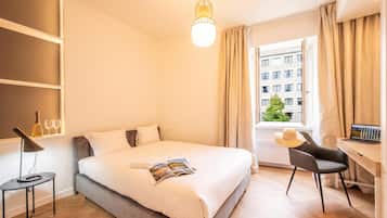 Family Apartment, Multiple Bedrooms (Novos Ruby) | 2 bedrooms, in-room safe, laptop workspace, iron/ironing board