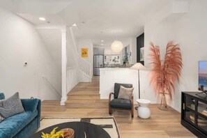 TV - Unit 2 One Central · Modern Urban Luxury Escape - Unit 2 (Bellevue)