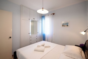 1 habitación, acceso a internet y ropa de cama 