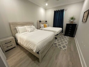 6 chambres, bureau, fer et planche à repasser, Wi-Fi