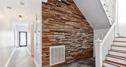 Beautiful Historic 5br Home in Uptown