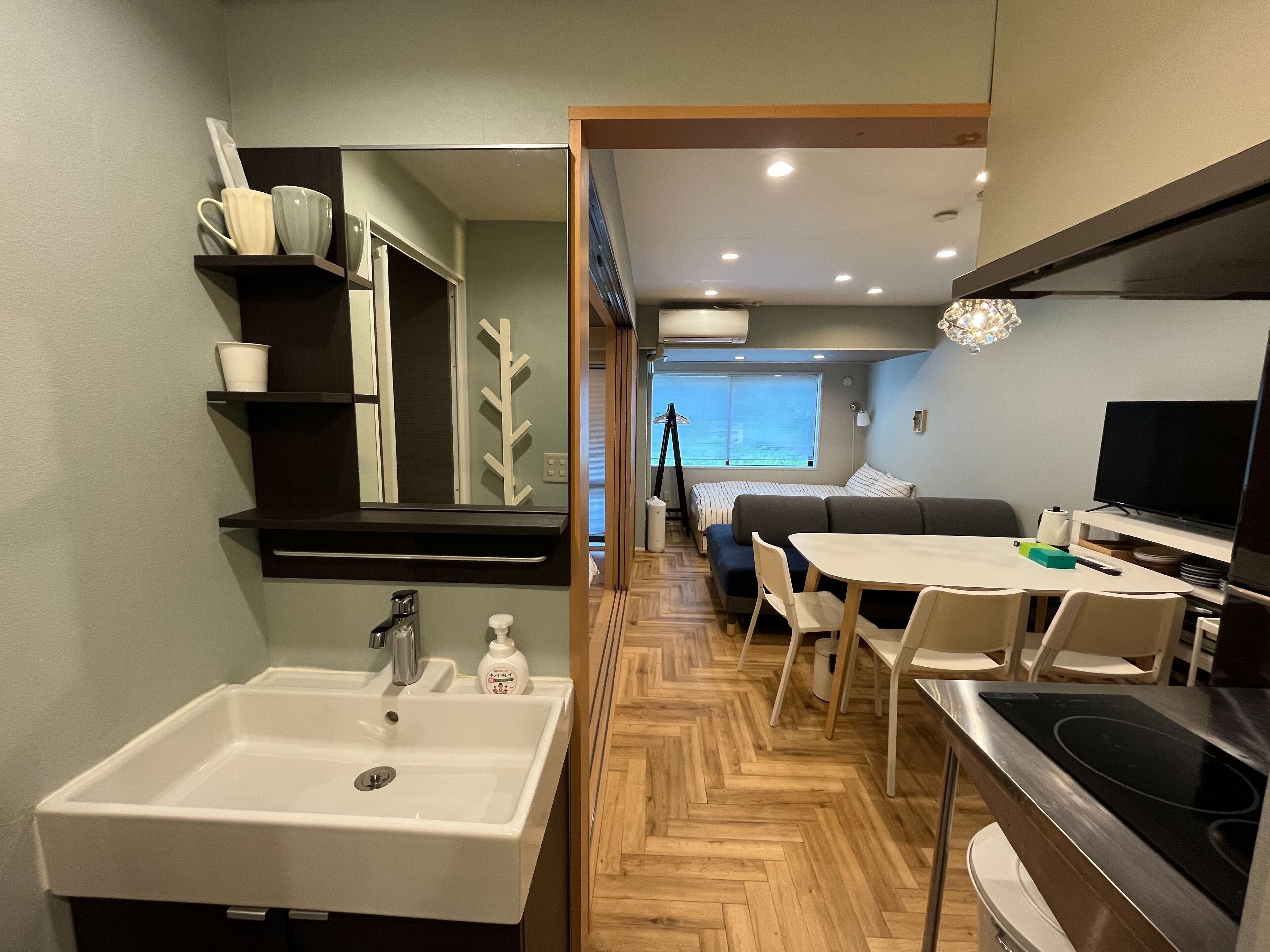 1 bedroom, WiFi, bed sheets