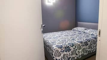 1 Schlafzimmer, Bügeleisen/Bügelbrett, kostenloses WLAN, Bettwäsche