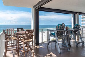 Outdoor dining - Oceanfront 3BR w/ Incredible Views+Balcony+Pools (Orange Beach)