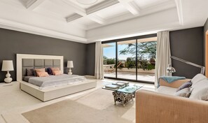 8 bedrooms, in-room safe, desk, iron/ironing board - Exquisite Luxury Finca In Benahavis  (Benahavís)
