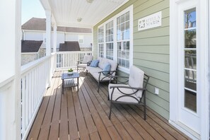 Terrace/patio - Walk to the Beach House with Private Pool! Stella Maris (Surfside Beach)