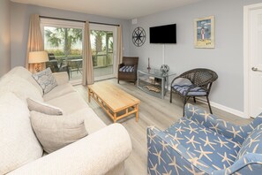 TV - Oceanfront 2 BR Condo with a Shared Pool! Sea Cloisters I 104A (Surfside Beach)