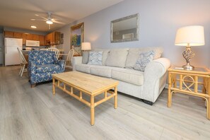 TV - Oceanfront 2 BR Condo with a Shared Pool! Sea Cloisters I 104A (Surfside Beach)