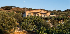 Front of property - Aoria Villa by Hope Estate (Apokoronas)