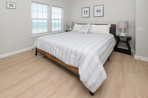 6 bedrooms, internet