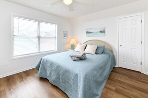 3 bedrooms, Internet - 3 BR Beach House with a Shared Pool! Sea Bridge 1029 -Goode Day Sunshine (Surfside Beach)