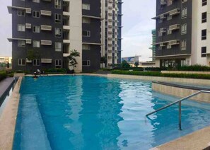 Pool - 1BR Newly Furnished Avida 34th Street BGC/UpTown

 (Taguig)