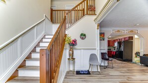 Interior - Family-friendly Tobyhanna Home w/ Lake Access! (Tobyhanna)