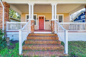 House (2 Bedrooms) | Interior - Pet-friendly Home in Dtwn Wilmington: WFH Welcome! (Wilmington)