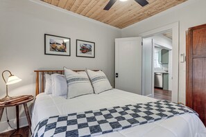 House (3 Bedrooms) | Interior - Modern-boho Bradenton Bungalow w/ Private Hot Tub! (Bradenton)