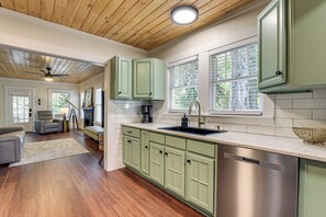 Hus (3 Bedrooms) | Innvendig