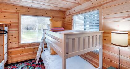 Scenic Carmel Valley Home w/ Deck: Steps to River!