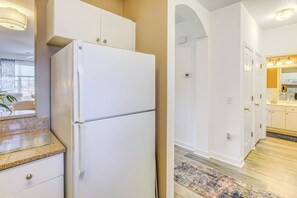 Apartment (1 Bedroom) | Interior