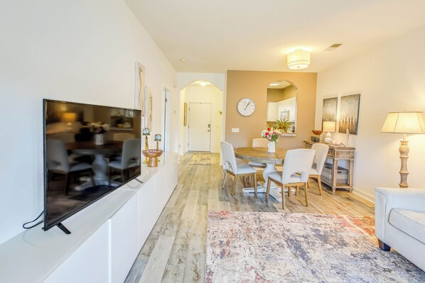 Apartment (1 Bedroom) | Interior