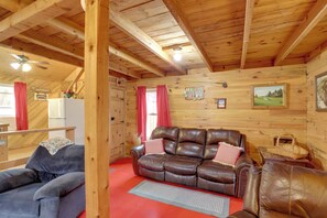 House (1 Bedroom) | Interior