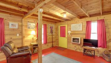 House (1 Bedroom) | Interior