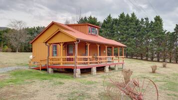 House (1 Bedroom) | Interior