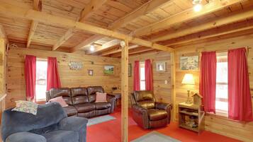 House (1 Bedroom) | Interior