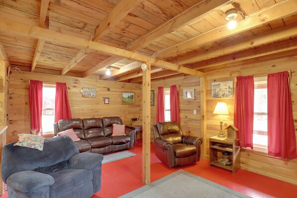 House (1 Bedroom) | Interior