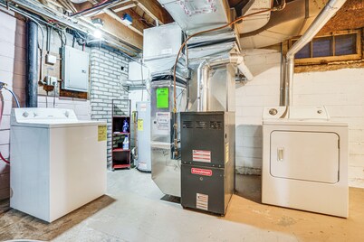 Pet-friendly Saint Paul Home w/ Shared Yard!