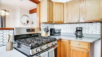 Nhà (2 Bedrooms) | Nội thất