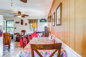 Interior - Kill Devil Hills Vacation Rental, Walk to Beach! (Kill Devil Hills)
