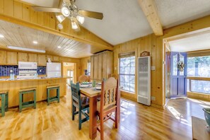 Hus (3 Bedrooms) | Innvendig