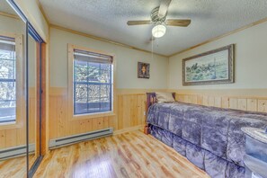 Interior - Ruidoso Cabin in the Mtns: River & Forest Views! (Ruidoso)