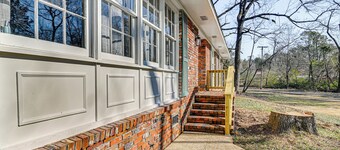 Spacious Starkville Home: 4 Mi to MSU Campus