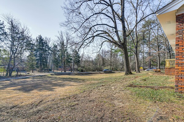 Interior - Spacious Starkville Home: 4 Mi to MSU Campus (Starkville)