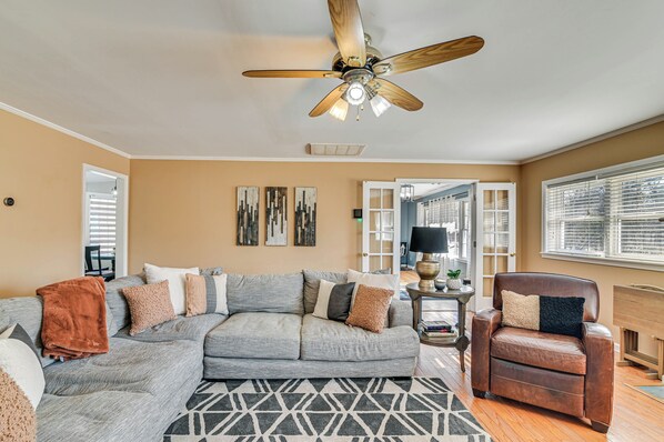 House (4 Bedrooms) | Interior
