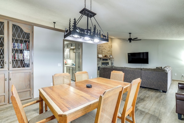 House (4 Bedrooms) | Interior - Spacious Holiday Island Escape w/ Deck & Gas Grill (Eureka Springs)