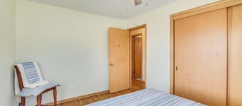 Walk to Lake Beach: Glenwood Vacation Rental!