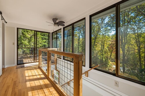 Farmhouse in private setting close to town