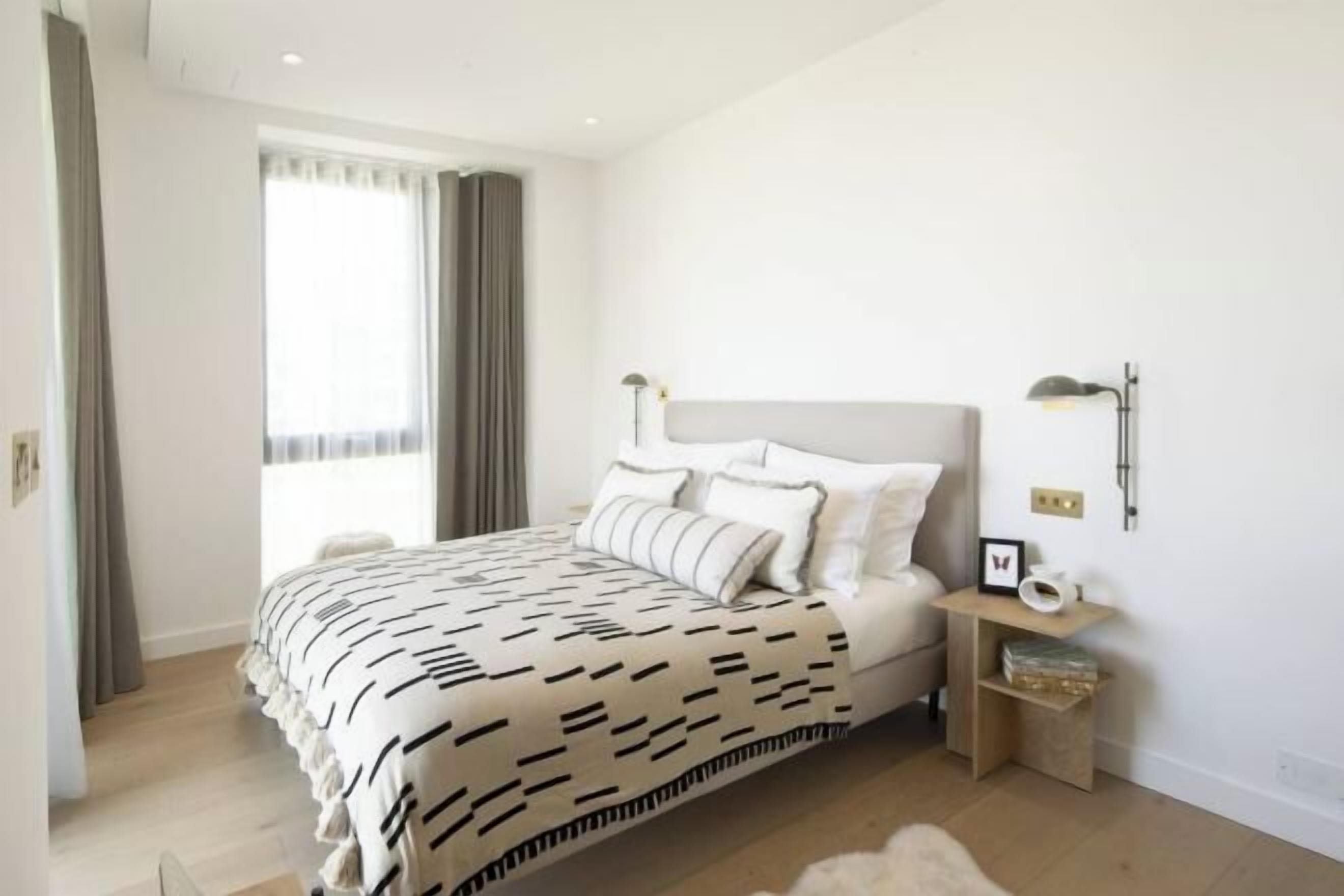 Individually decorated, individually furnished, desk, laptop workspace