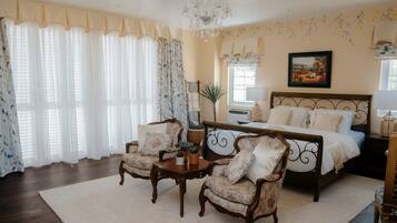 1 bedroom, bed sheets