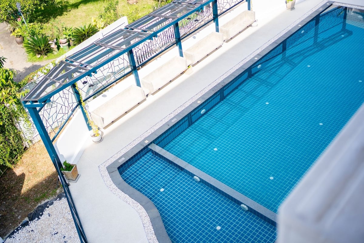 Pool View King Bed, Non Smoking
