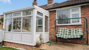 Cottage | Property grounds