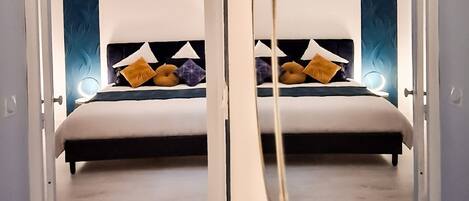 1 bedroom, desk, iron/ironing board, free WiFi