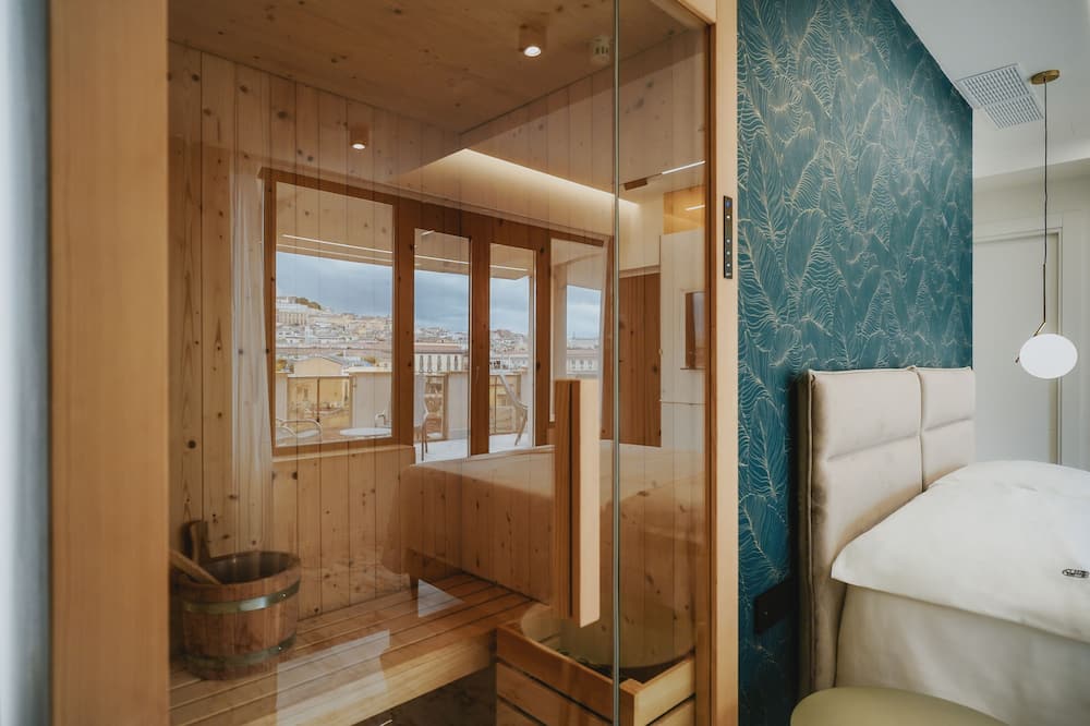 POETICA BOUTIQUE SKY HOTEL