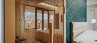 POETICA BOUTIQUE SKY HOTEL
