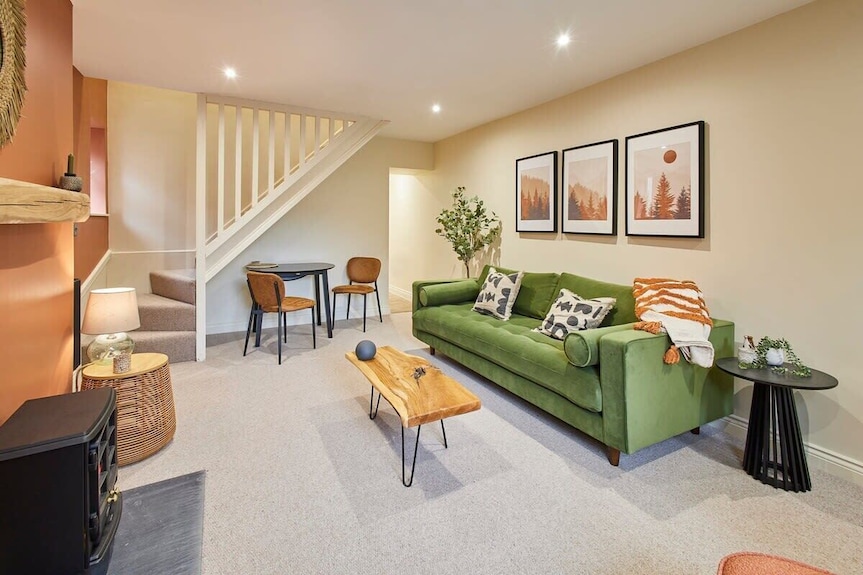 Host & Stay | Cinnamon Cottage - The Bowes Museum
